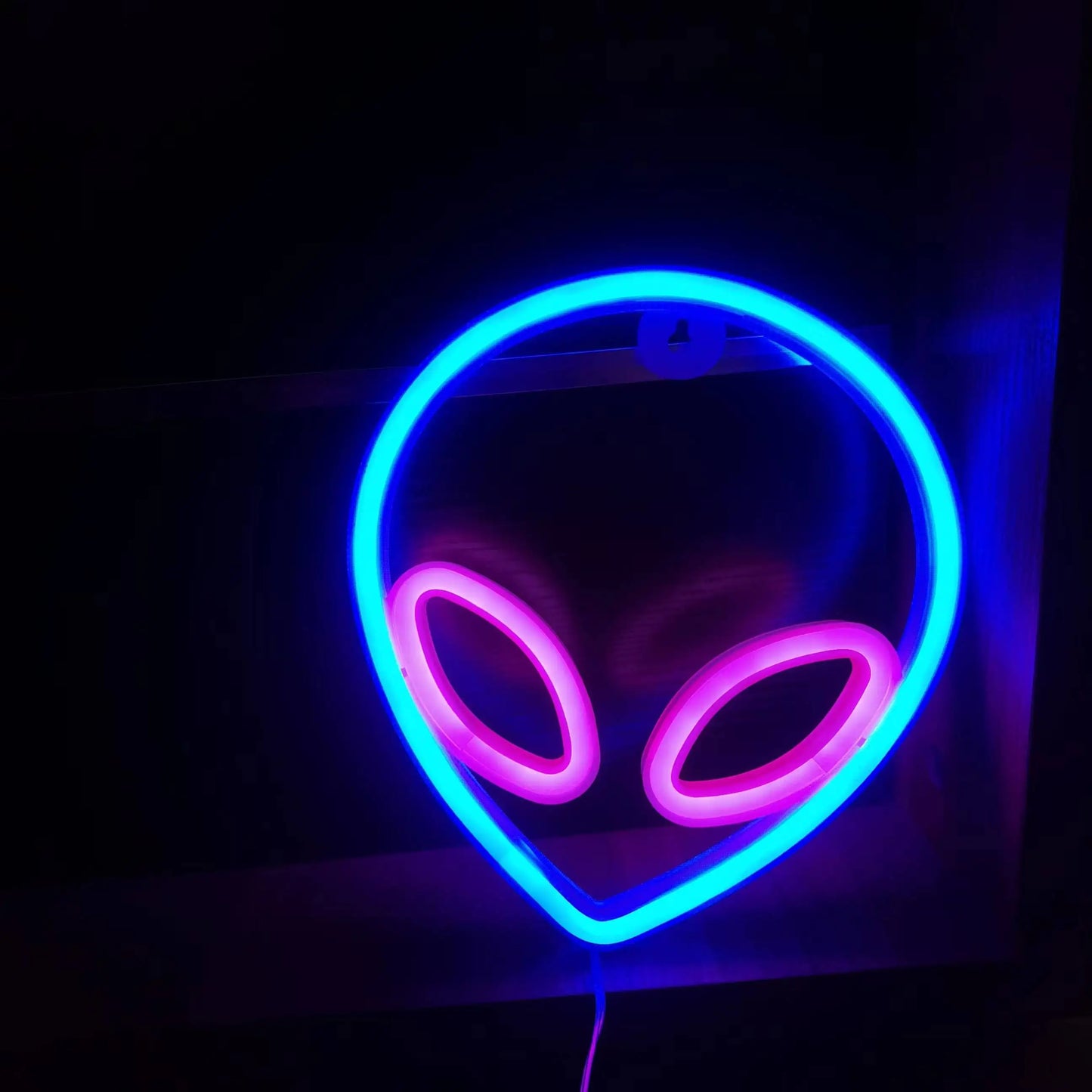 neon led - alien